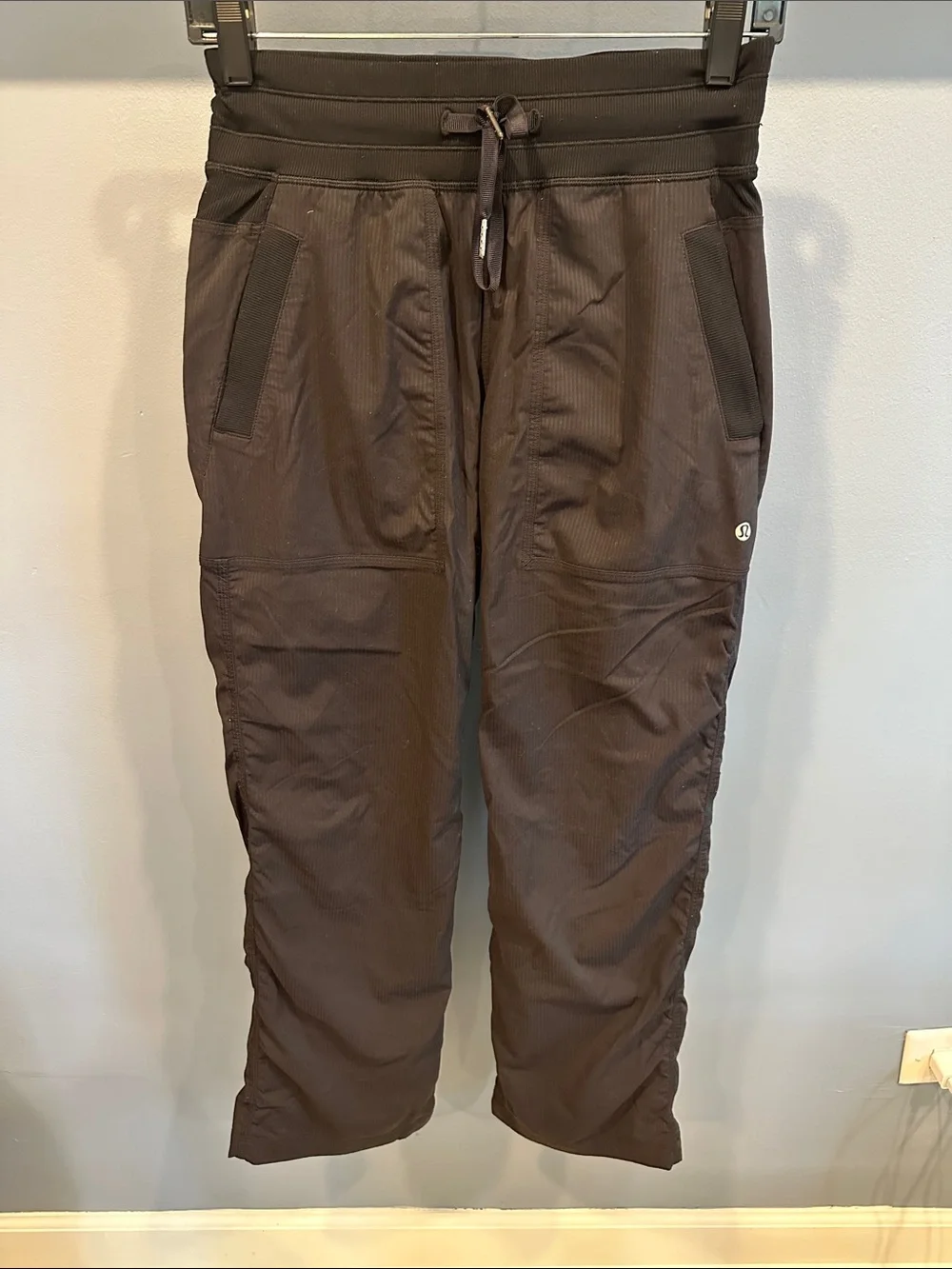 (Lululemon Dance Studio Mid-Rise Pant Regular, women's size 4